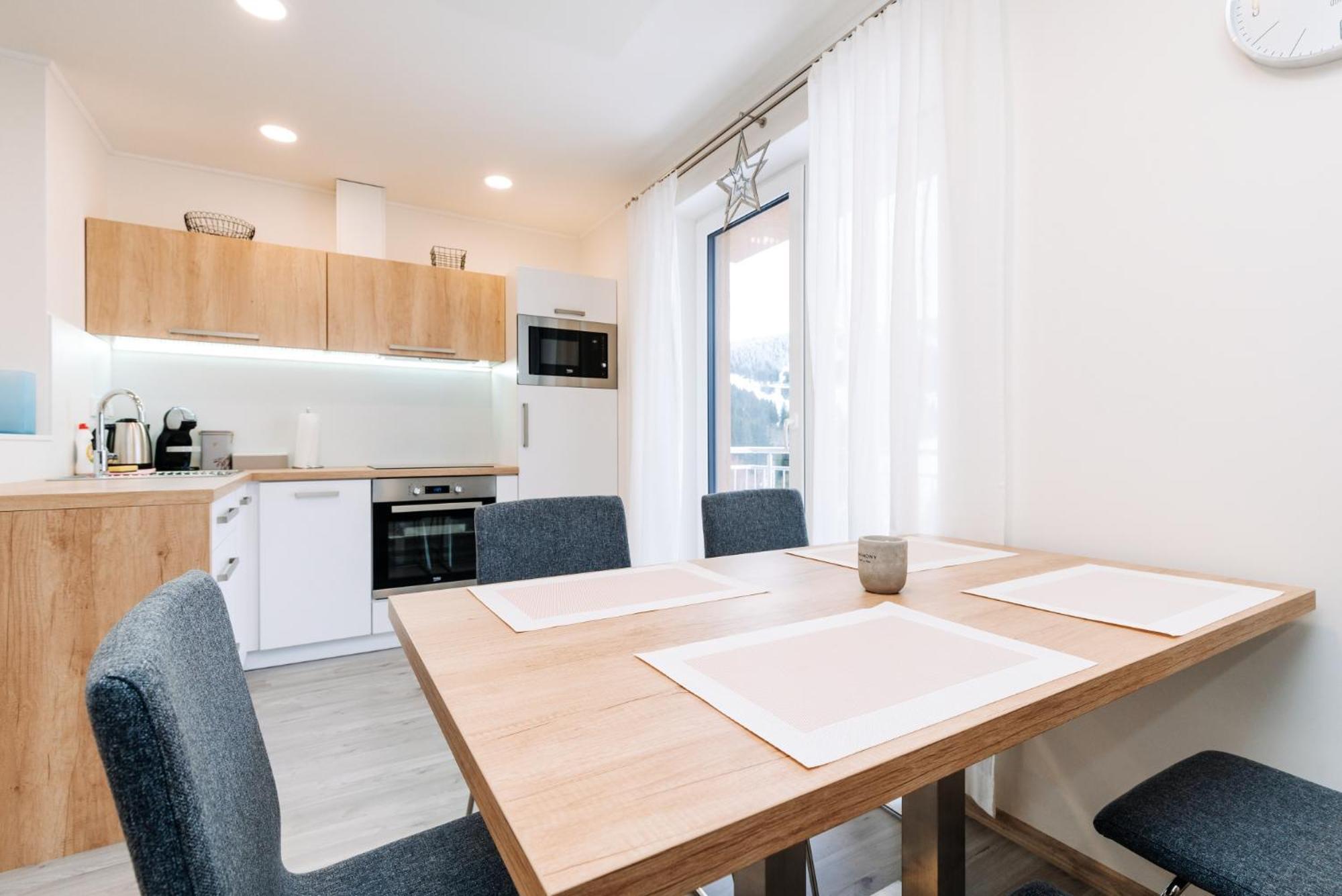 Apartment Hugo Klinovec Loučná pod Klínovcem Eksteriør billede